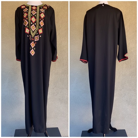 Vintage Caftan Abaya Black Embroidery size Large - Picture 2 of 8